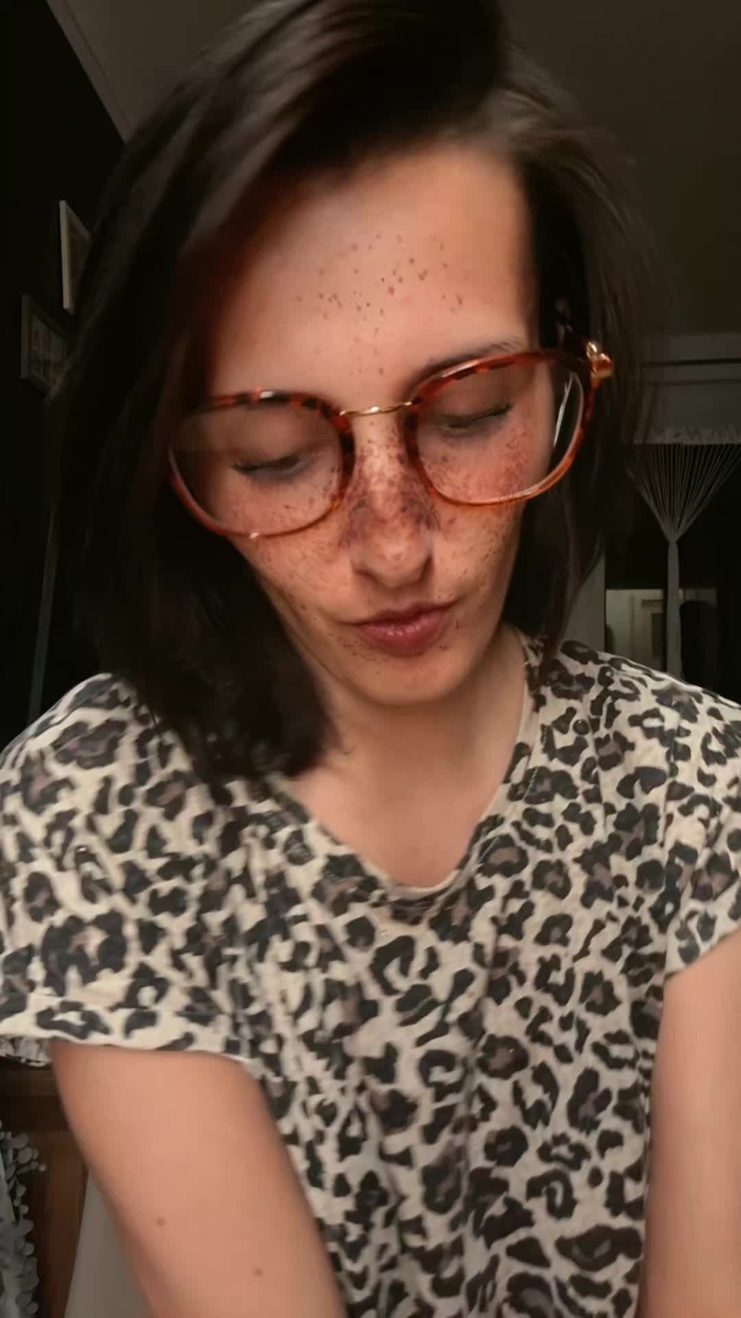 @😈🔥𝐿𝒾𝑒𝓈𝓈𝒸𝒽𝑒𝓃🔥😈