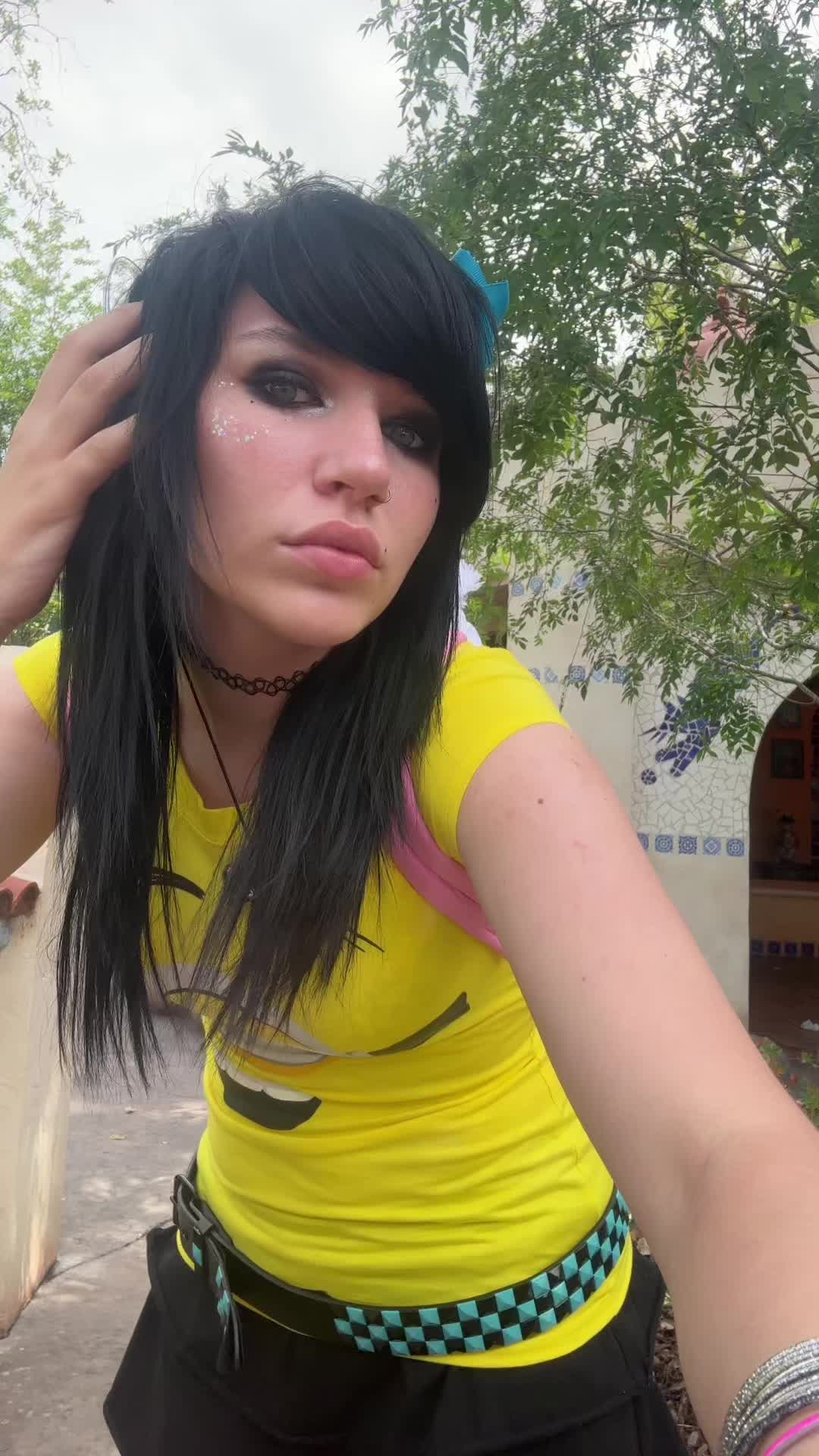 @thackerymustdie