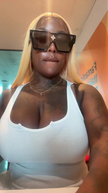 @barbeebandzxo