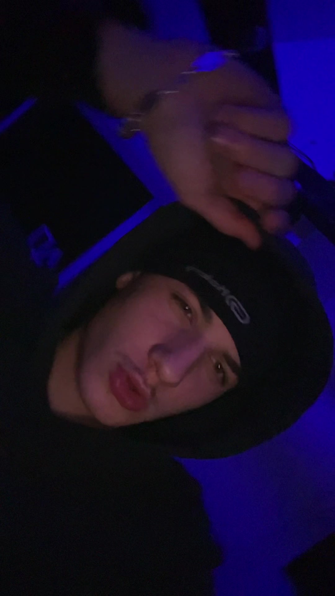 @juliansechsvier