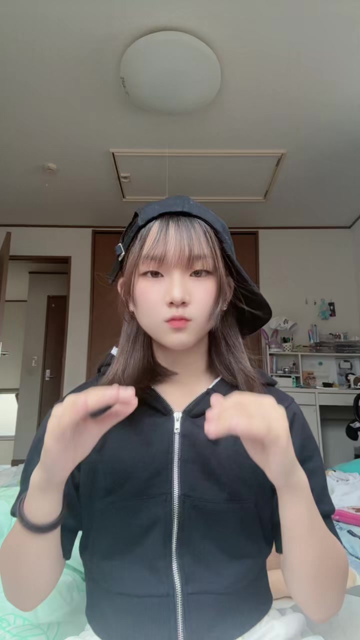 @みおり🍮🧸