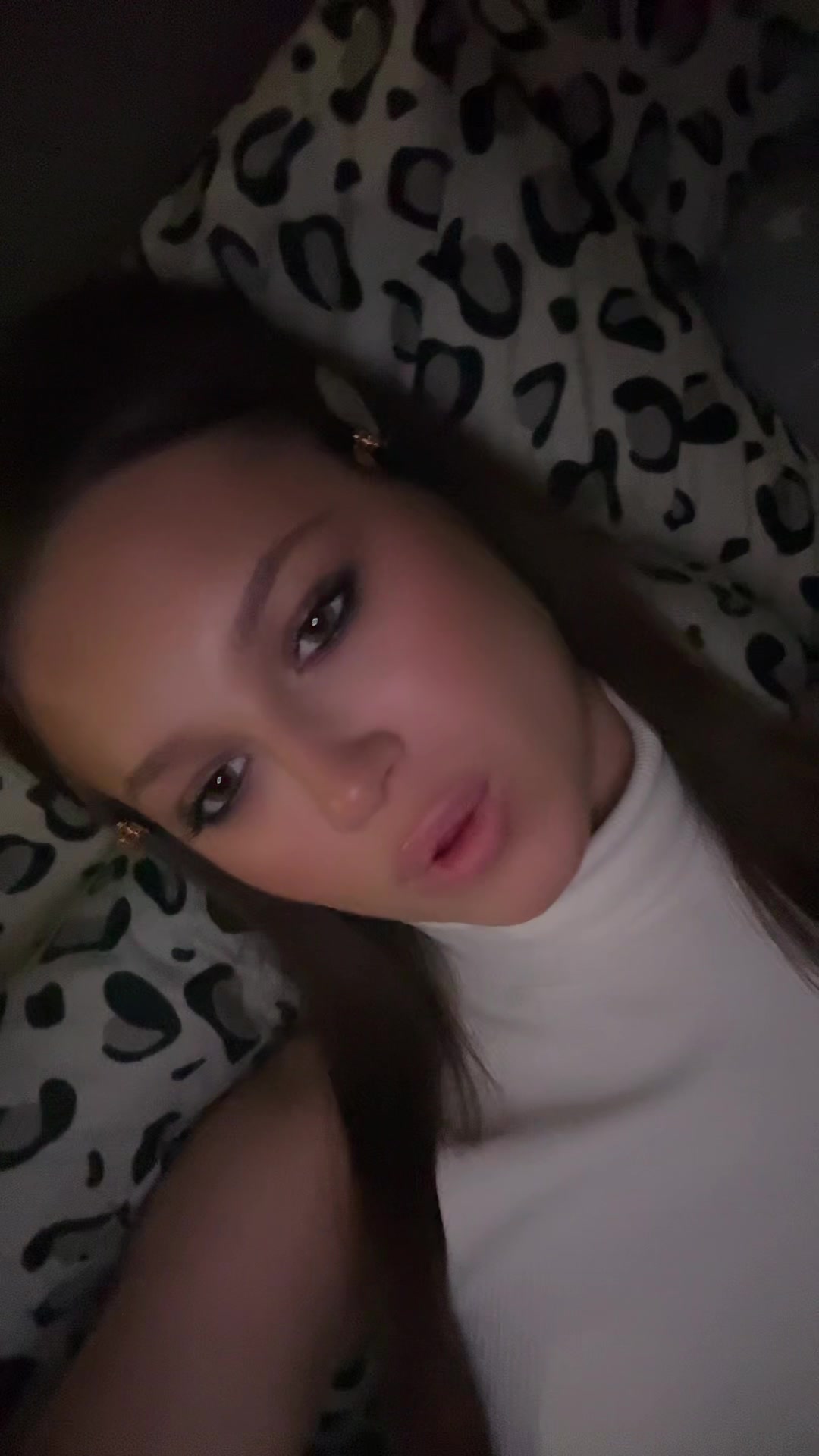 @t_tania