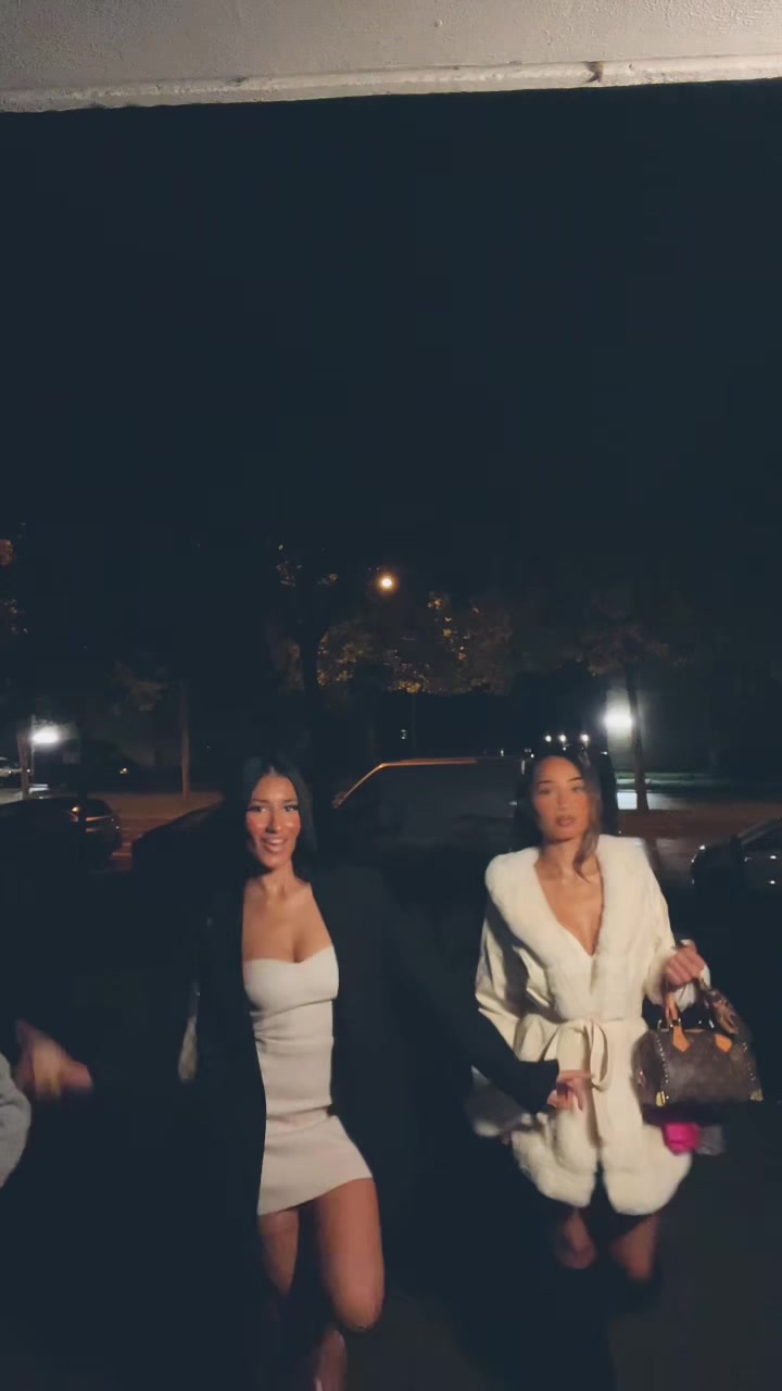 @𝒫'