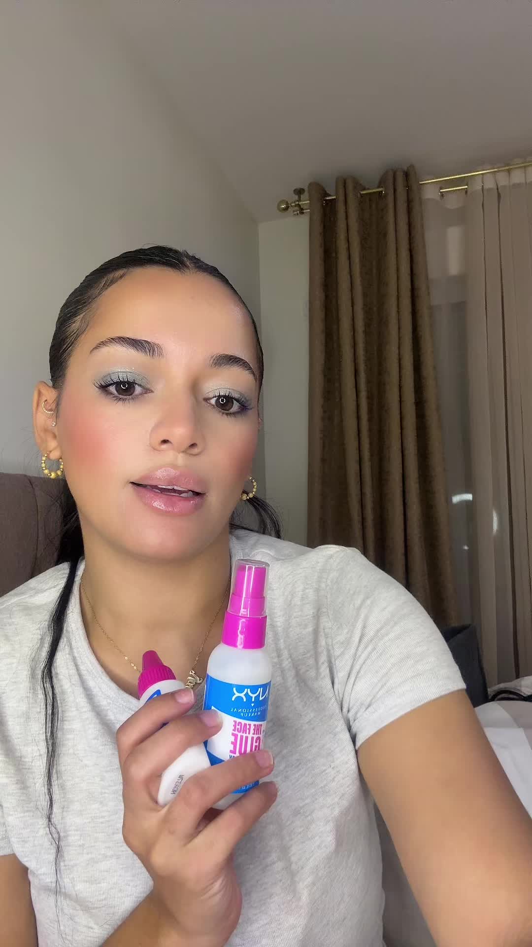 @Nina