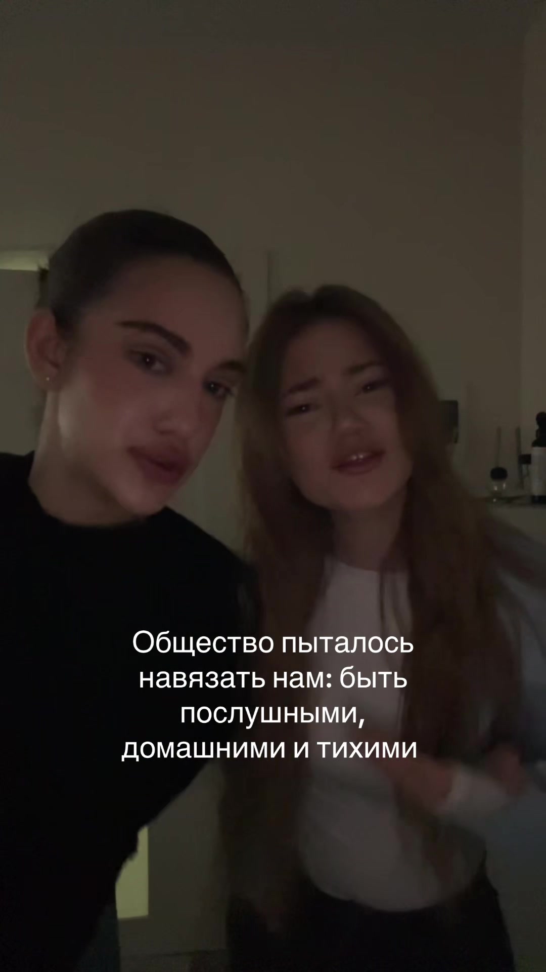 @Поля