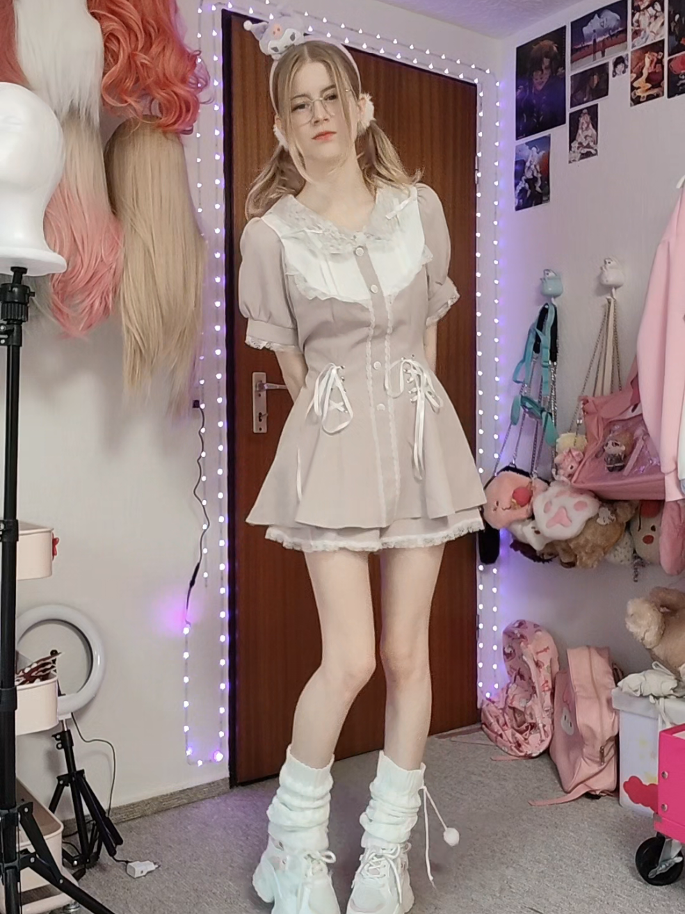 @:D