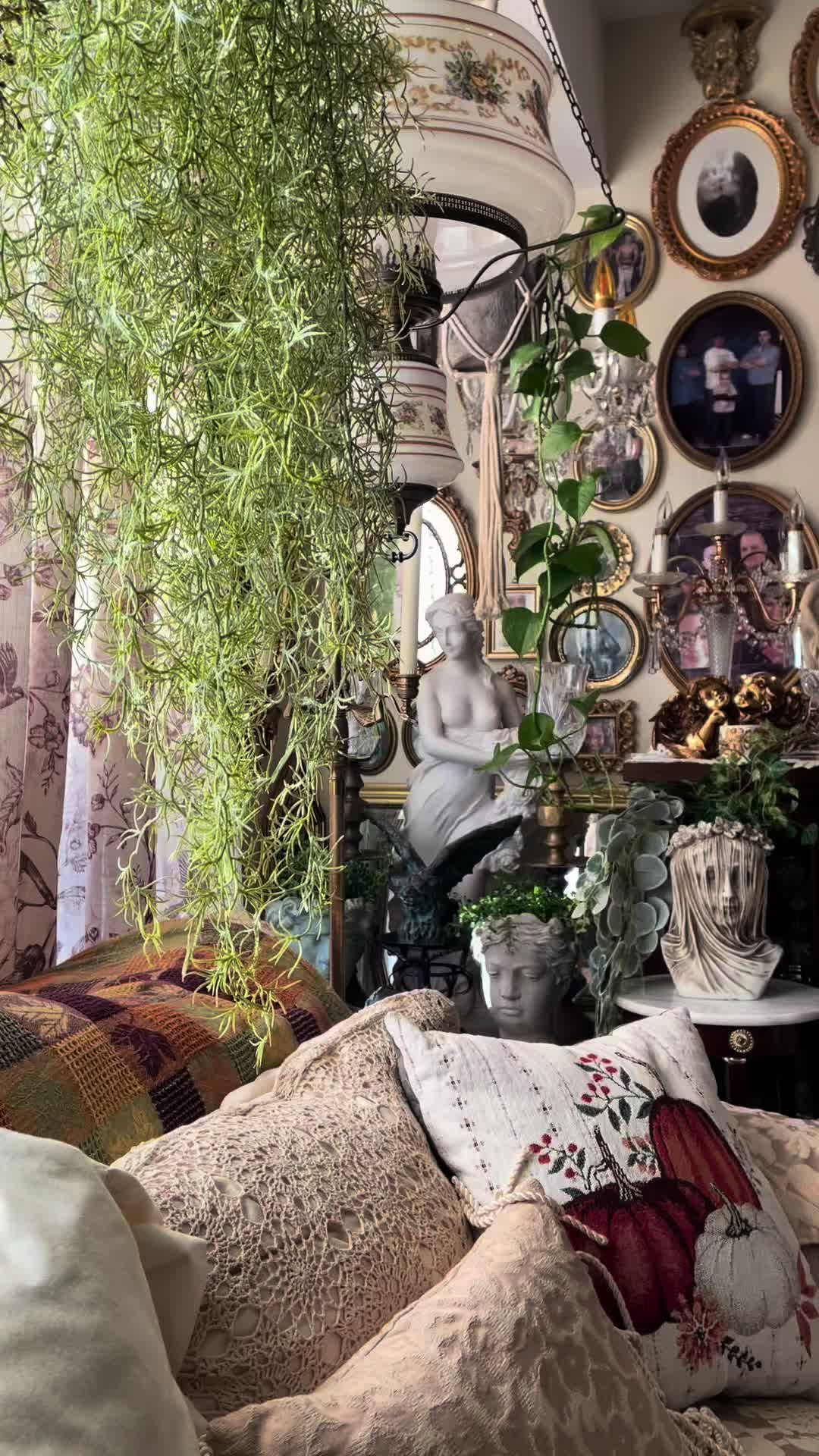@Maximalist Maiteelacubana