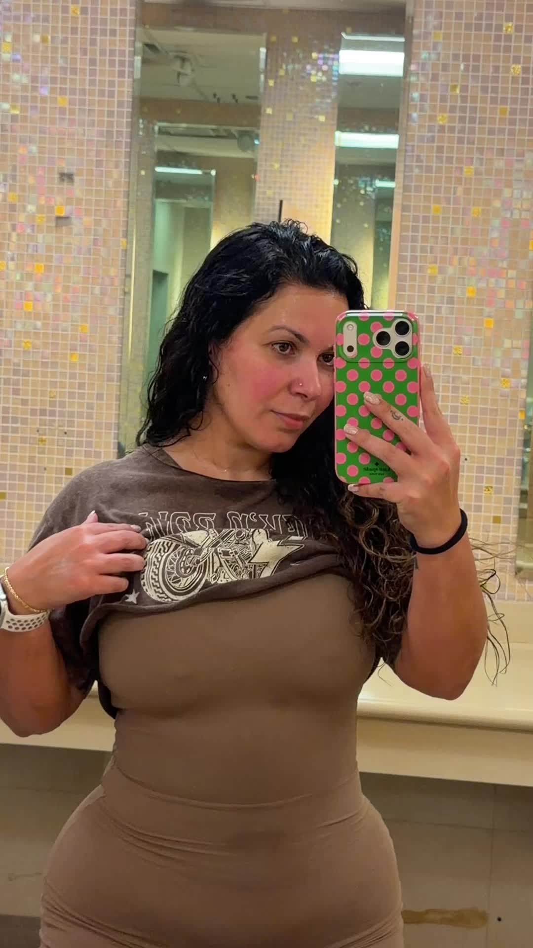 @Arysbella