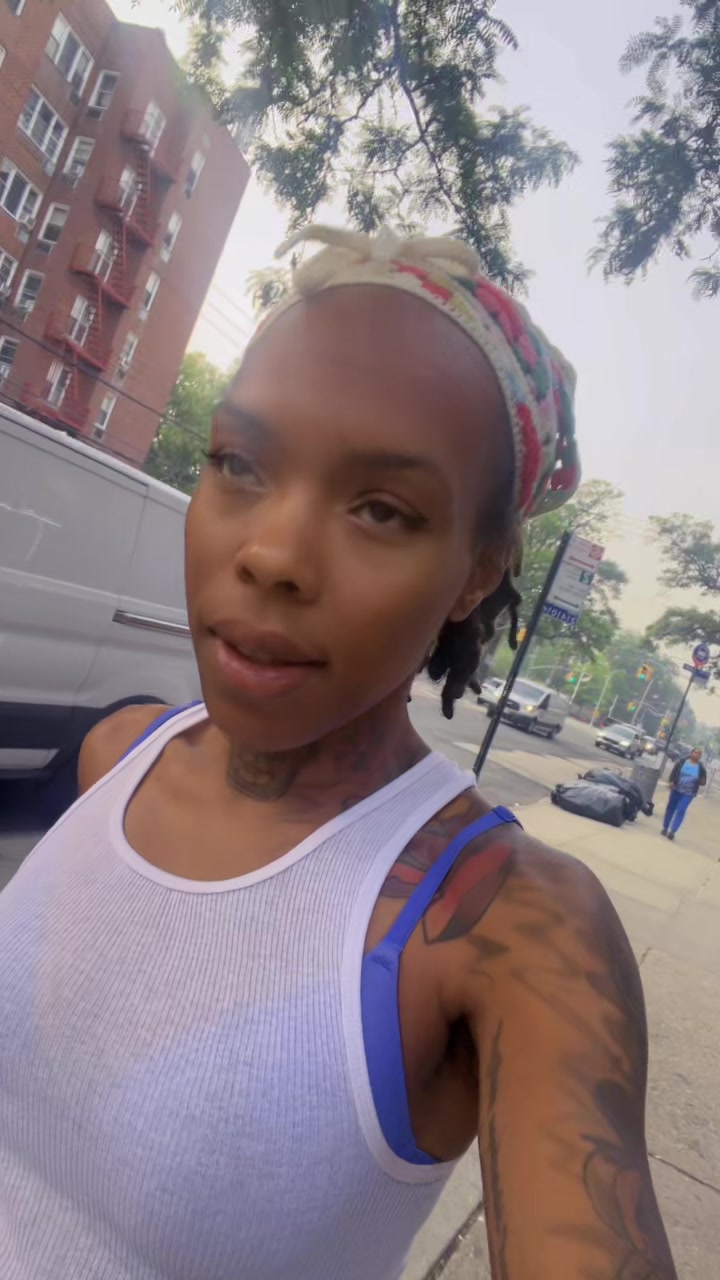 @MsStandonBizness369