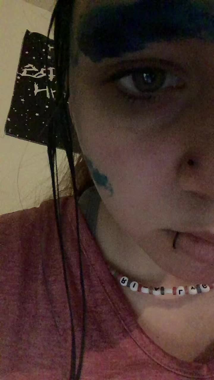 @🩵Lil Hellz🩷