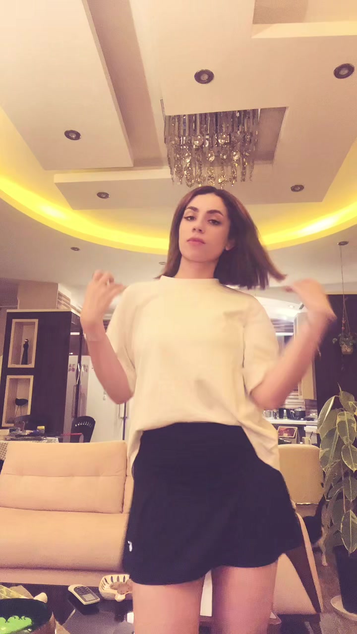 @meliika