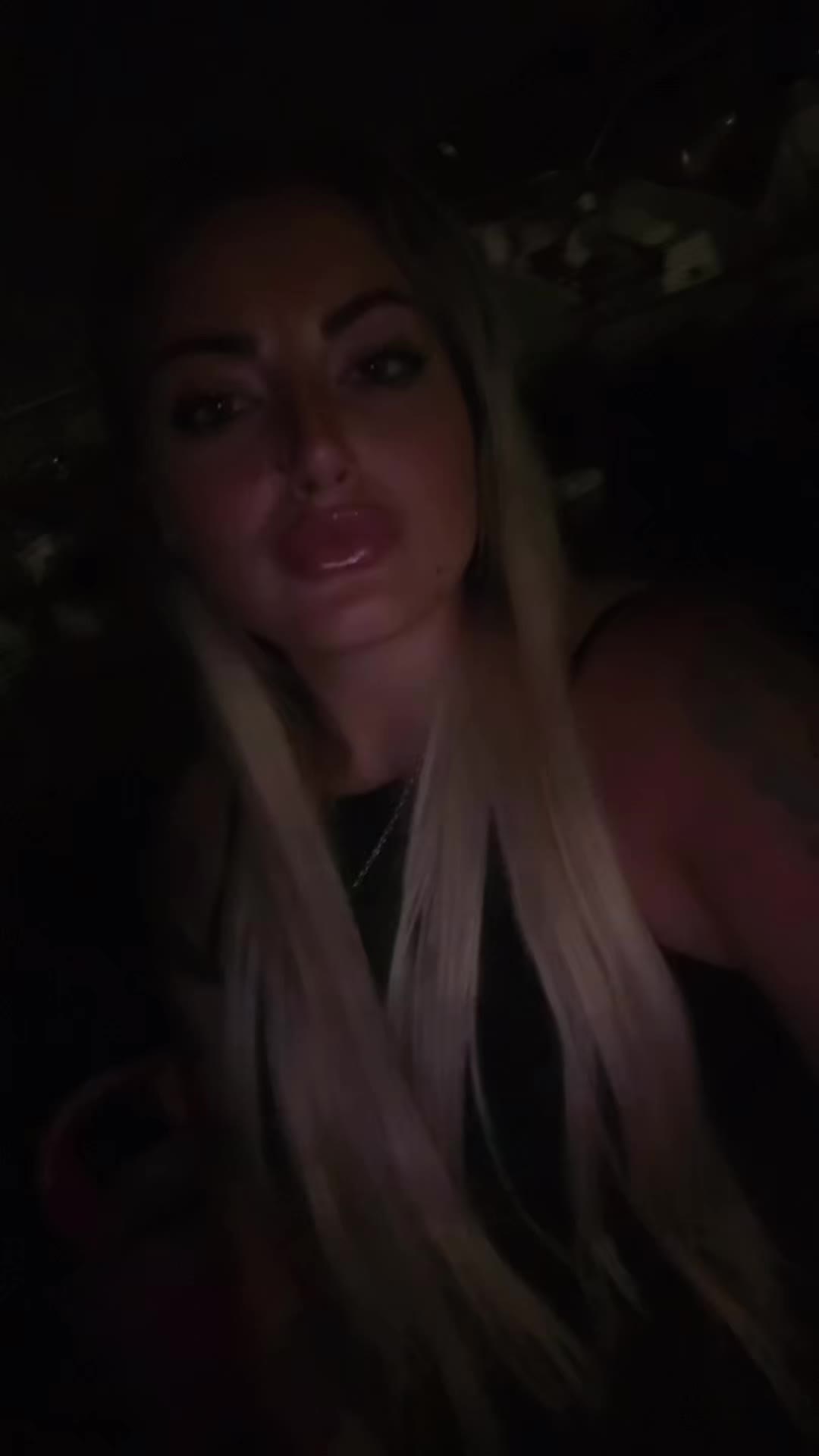 @𝐄𝐥𝐢𝐬𝐚 𝐑𝐮𝐩𝐢𝐥