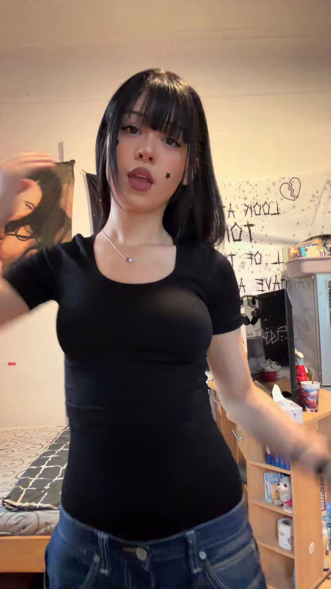 @idk_who_i_am_too