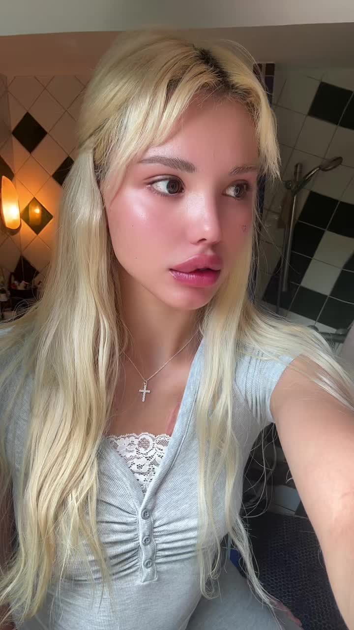 @krankebarbie