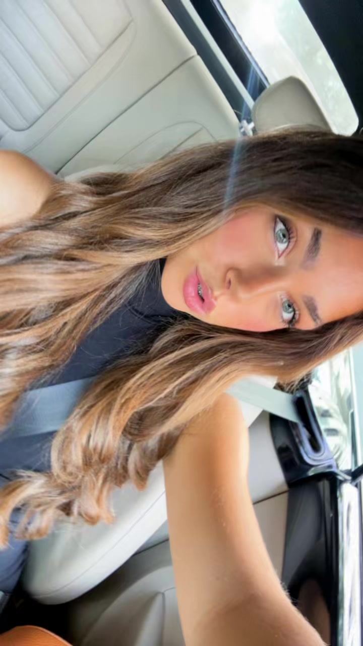 @dandreangela_