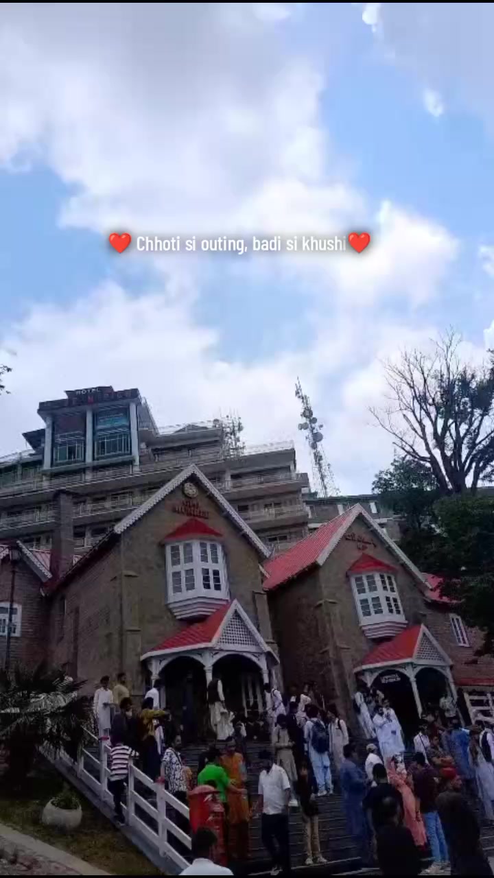 @Humaira🦋