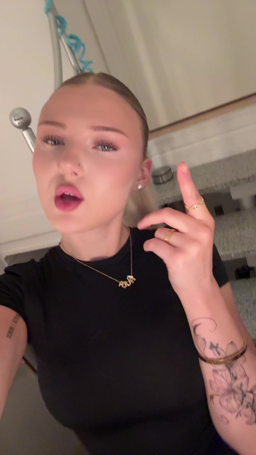 @XYZ