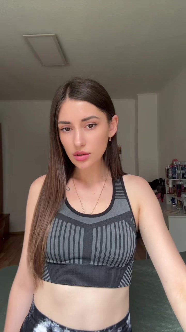 @ELENA❤️🔥
