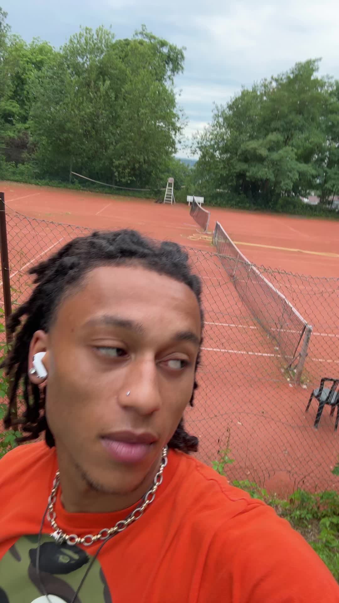 @thums_boy