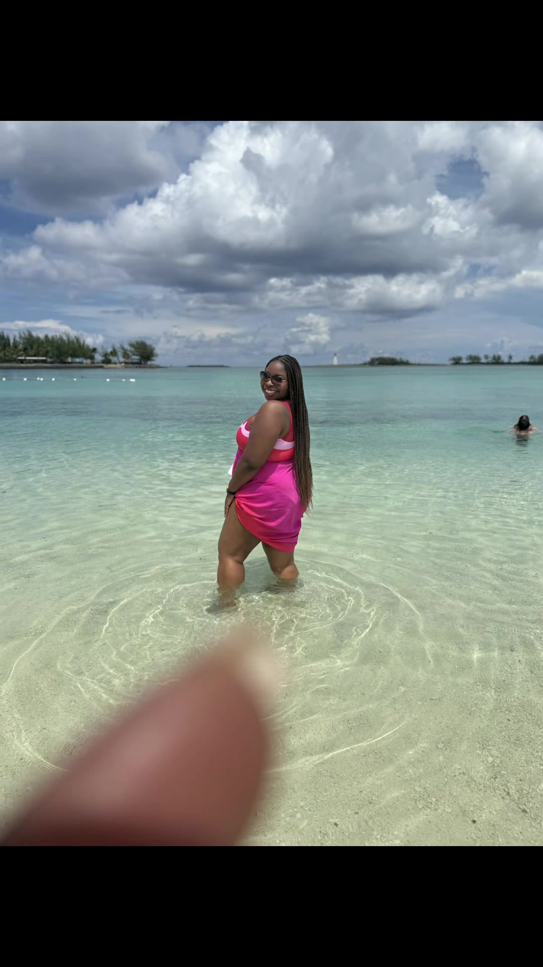 @KiJanaMonet