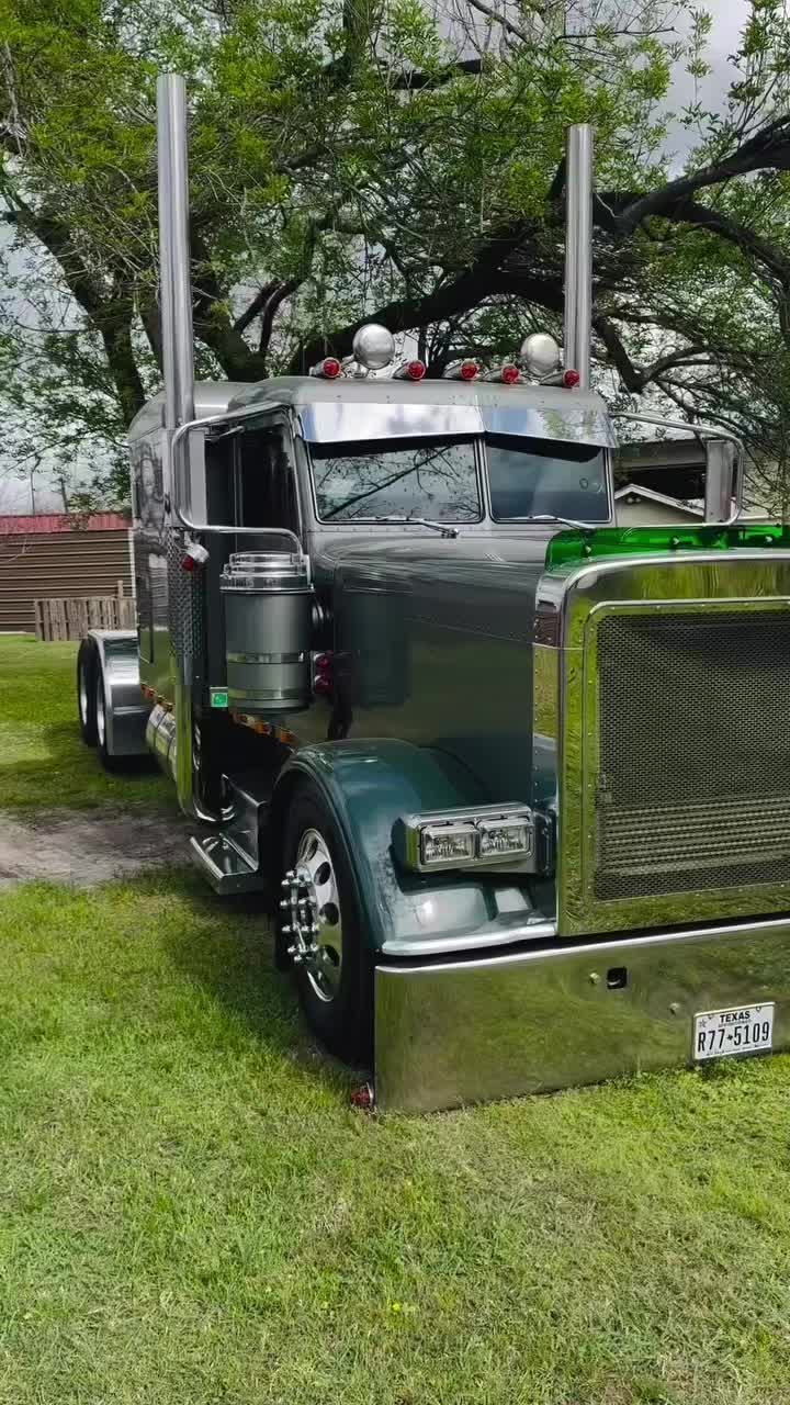 @Tyedatrucker