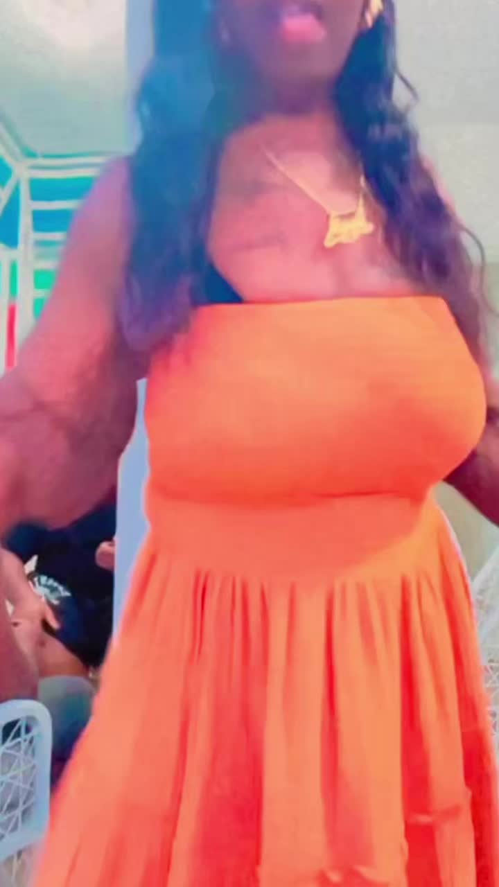 @🥰🥰QUEEN JUJU🥰🥰