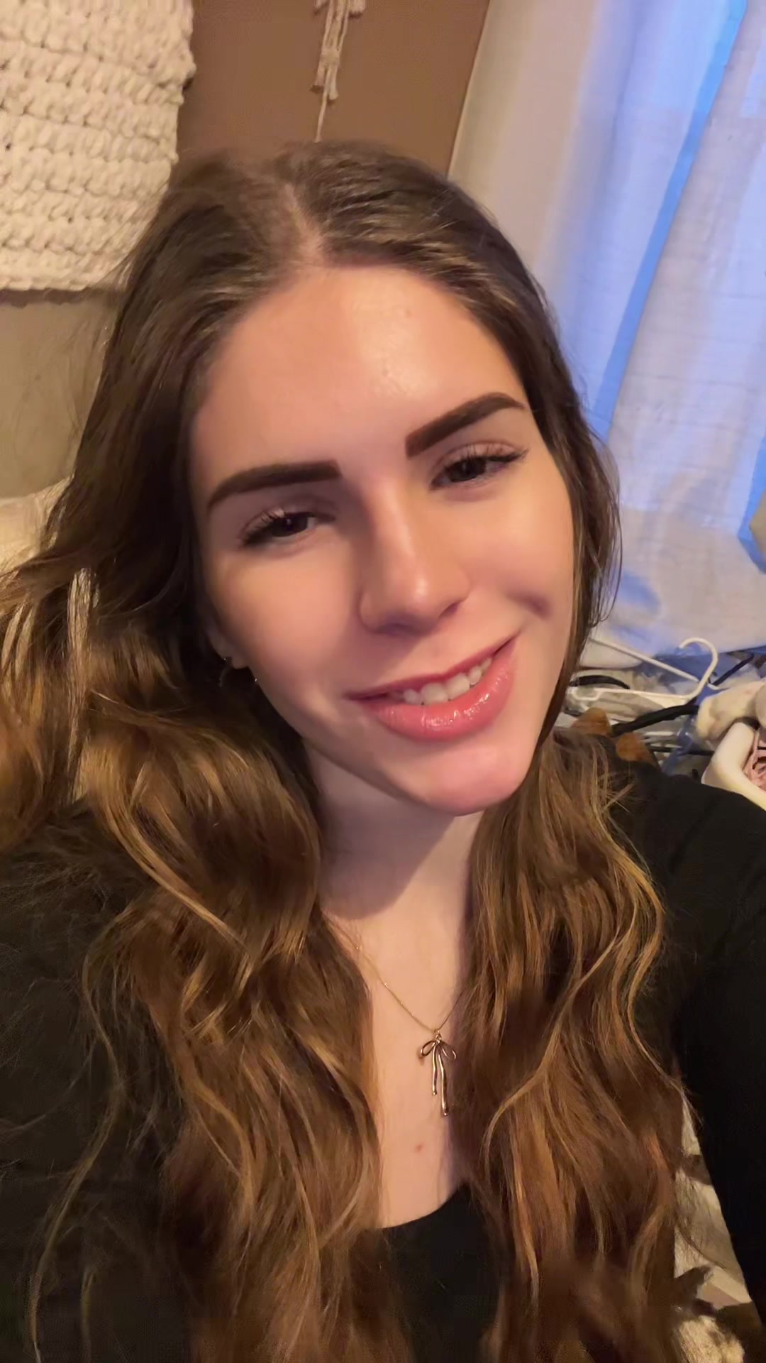 @angelina._.larissa