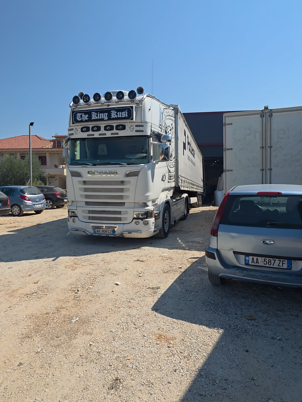 @Mobileri Berti Kavaje
