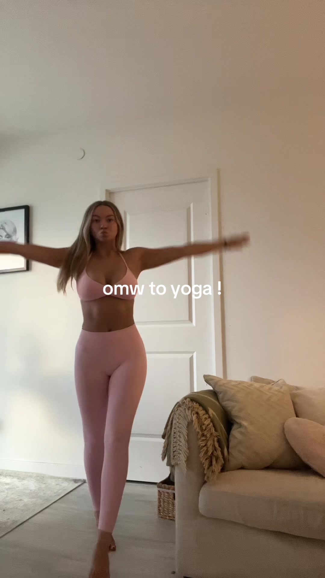 @&Eacute;milie Lovitt