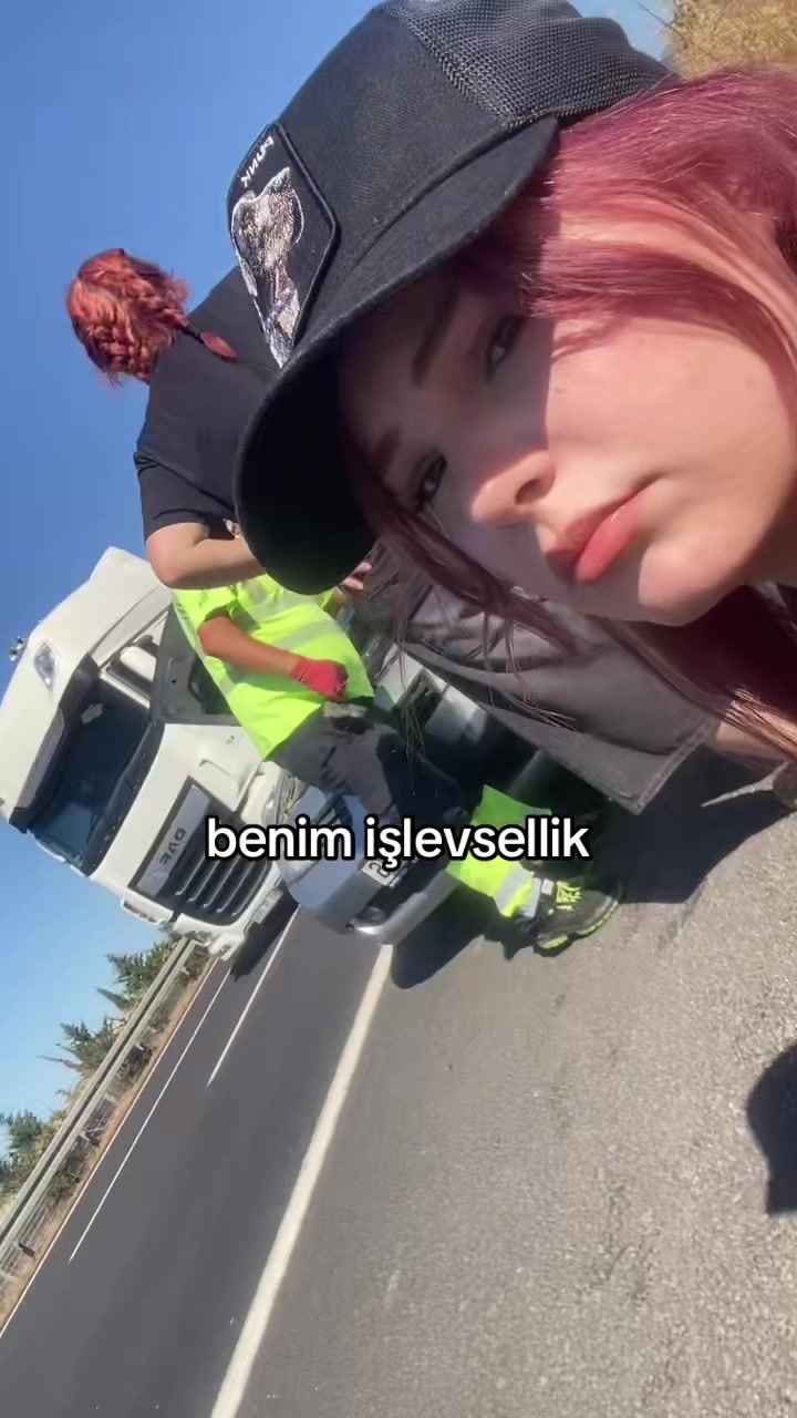 @meow
