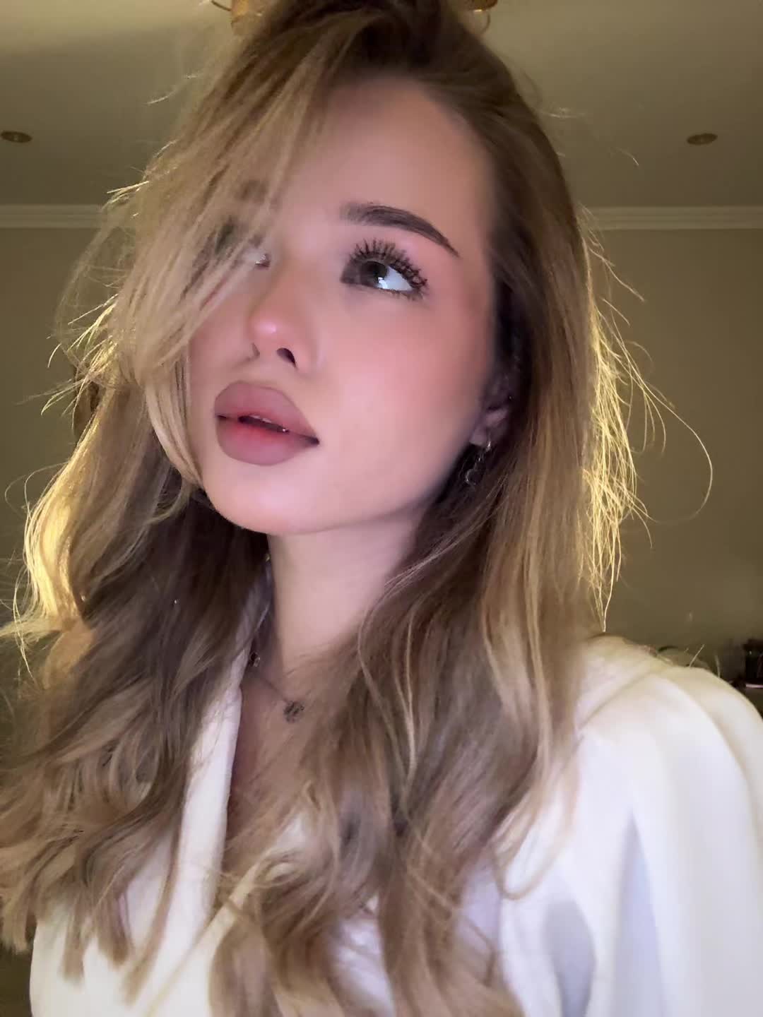 @23:23