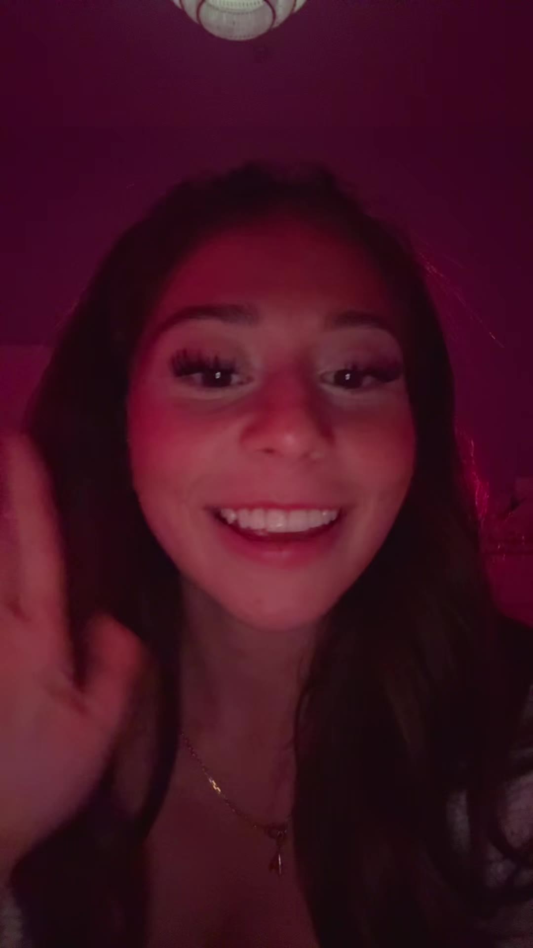 @𝓐𝓿𝓪 𝓔𝓼𝓽𝓻𝓪𝓭𝓪🌸