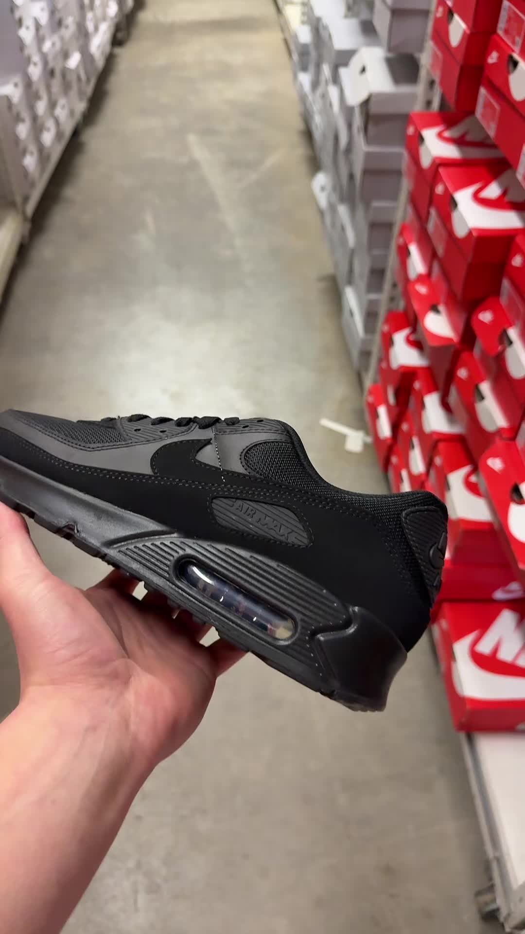 @VERIFIED SNEAKER DEALS