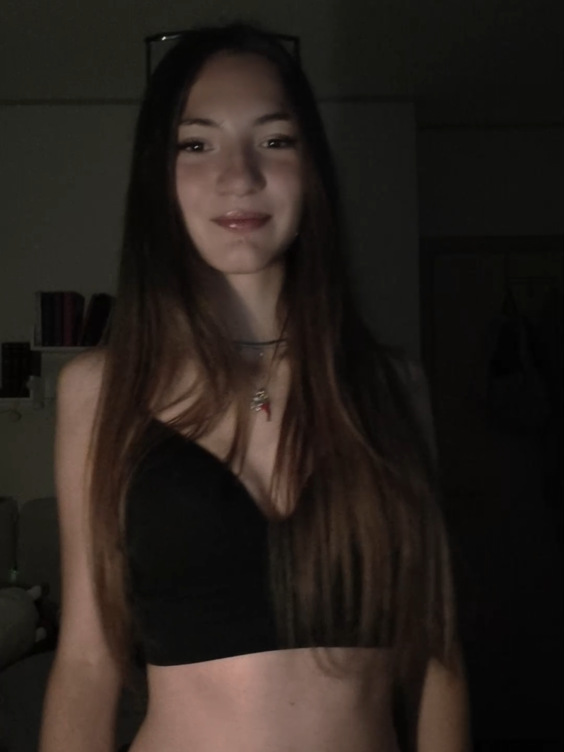 @_LaNadia_