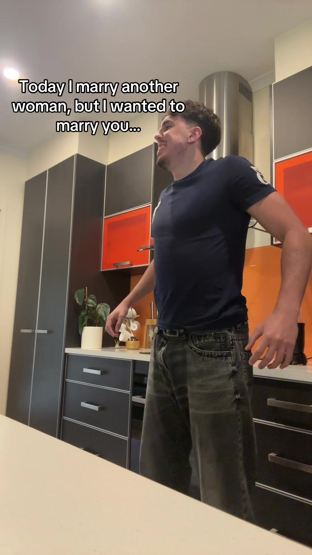 @itsalexsljivic