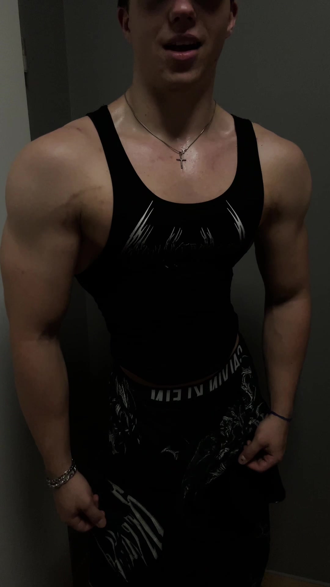 @Juliansthetic