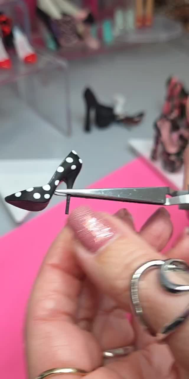 @The Tiny Stiletto Co.