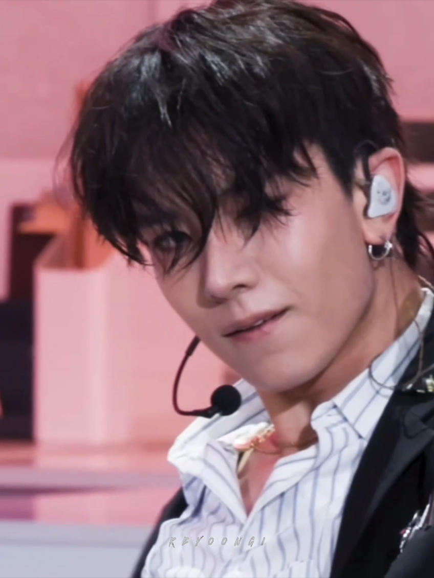 @RBYOONGI