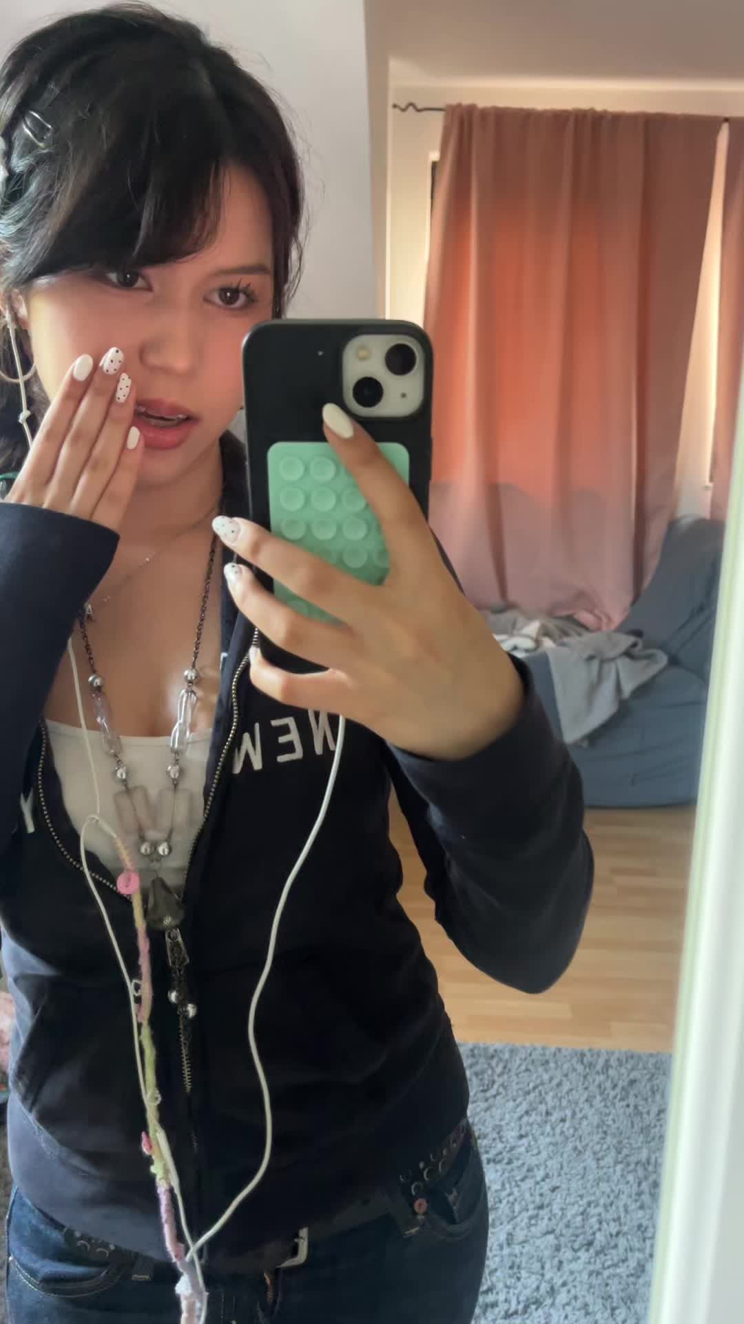 @ilovebrushingmyteeth