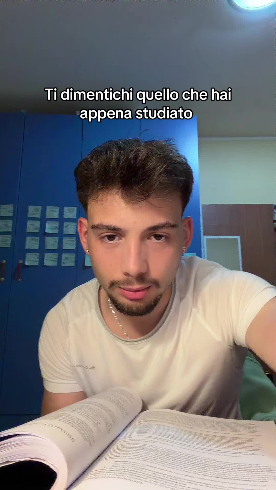 @andreeises