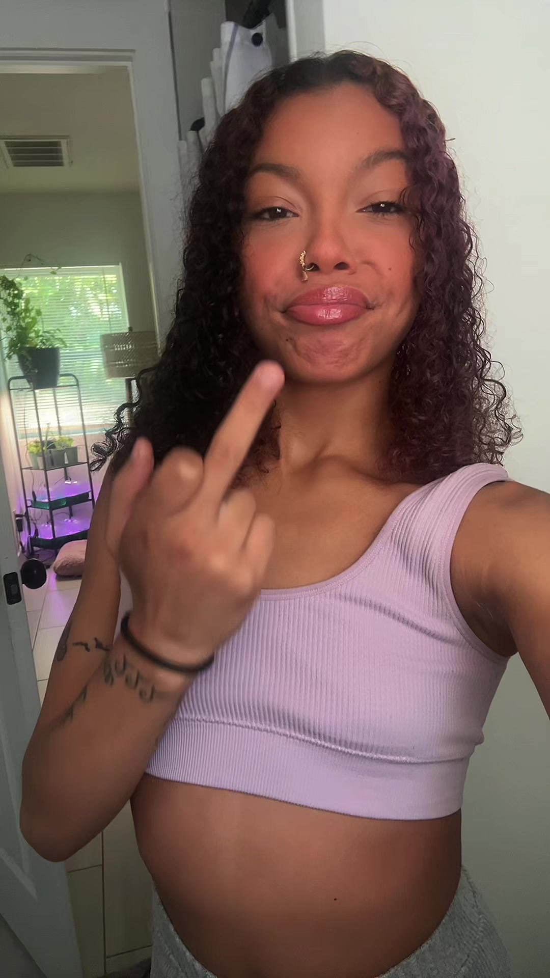 @Demi