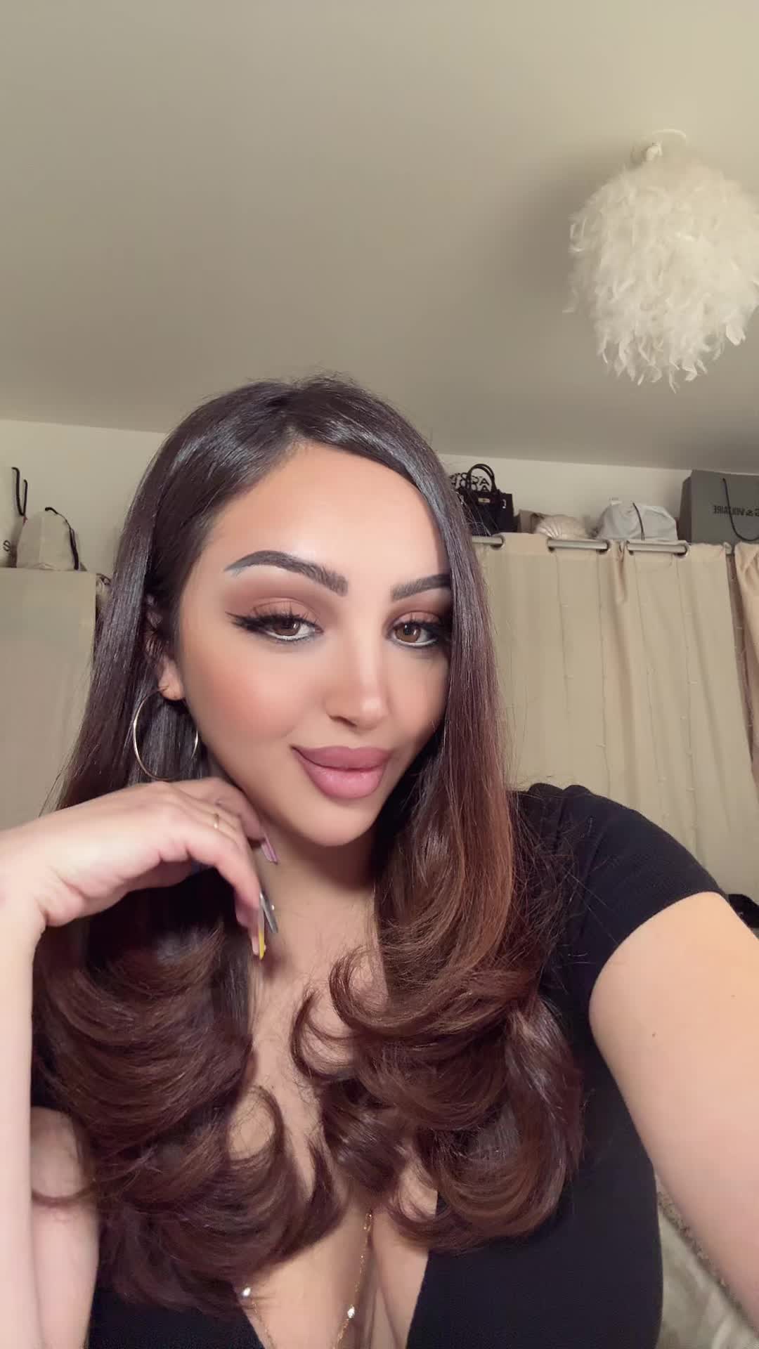 @naelleostra