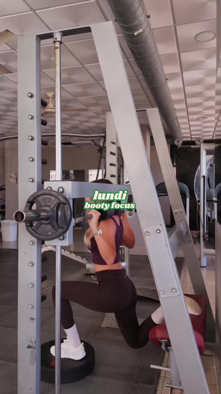 @caroline