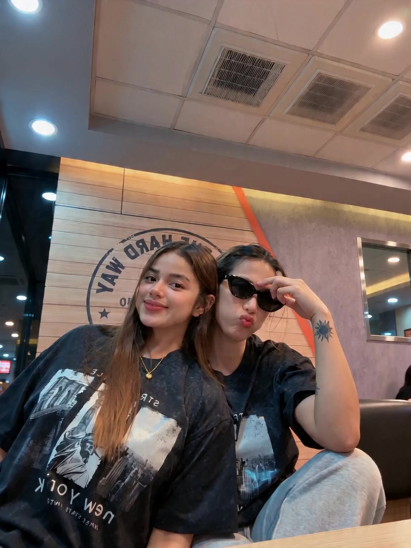 @ELLY🇵🇭🇹🇼