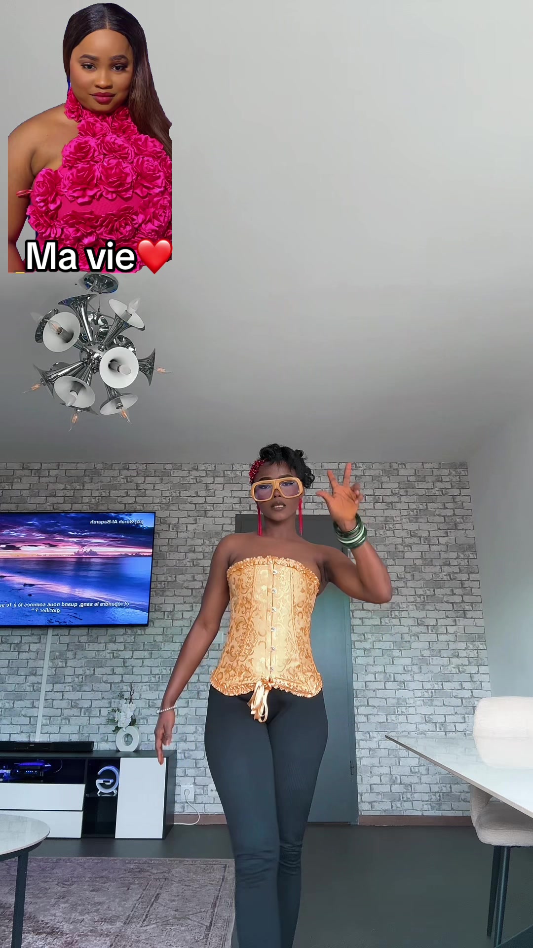 @Femme batente