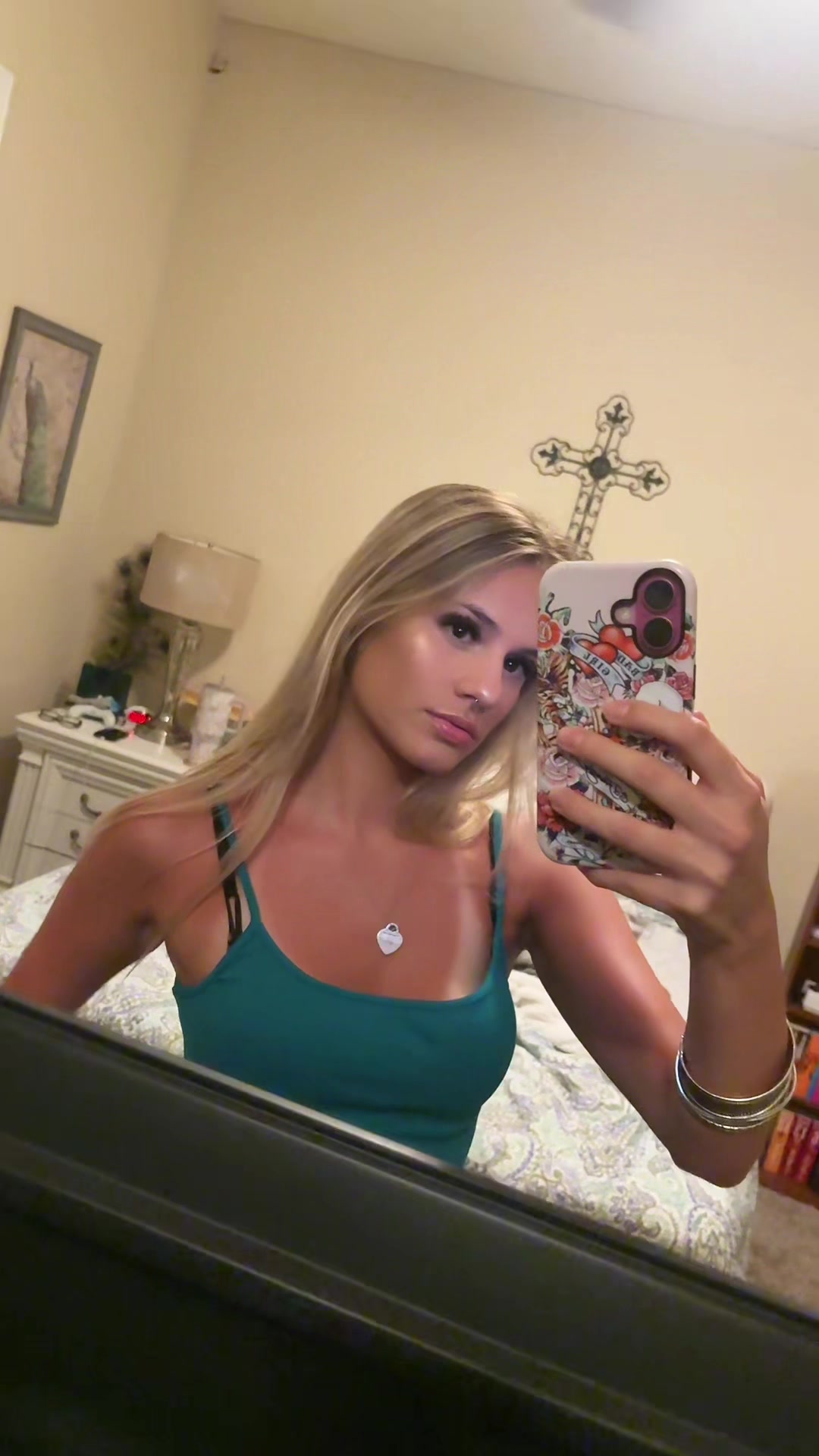 @&zwj;