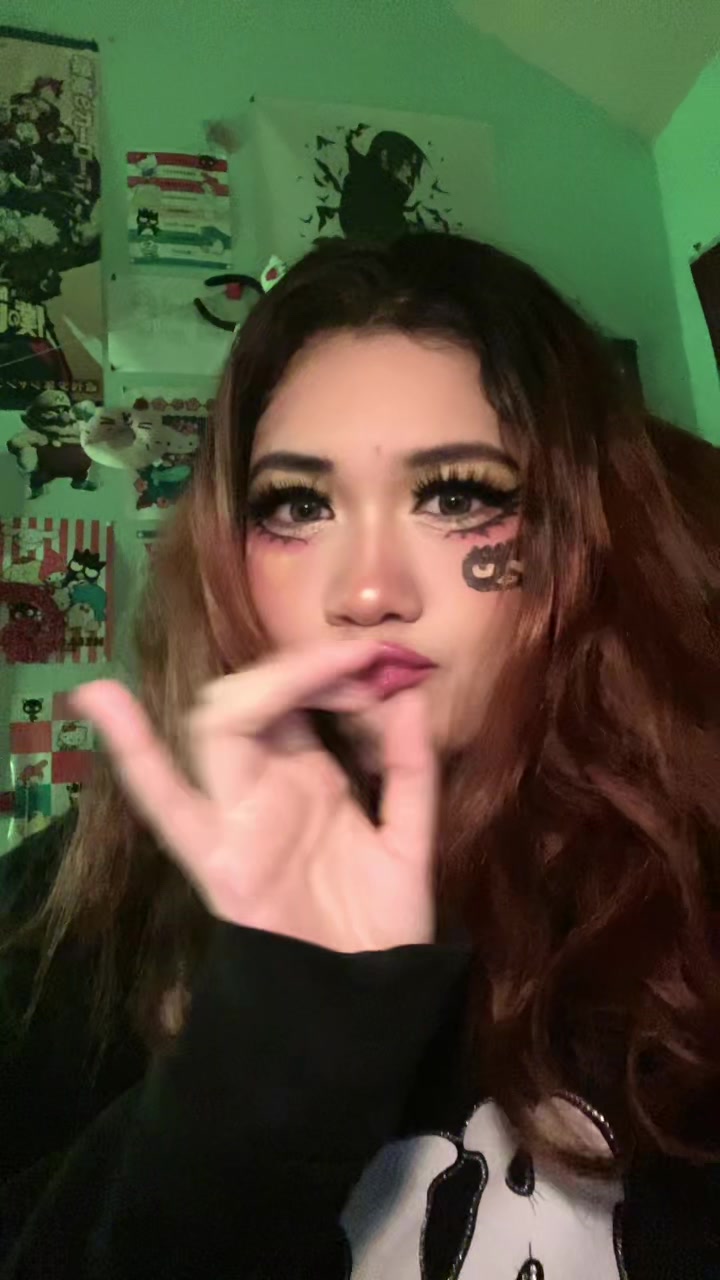 @♡︎Monique ❧𐬿