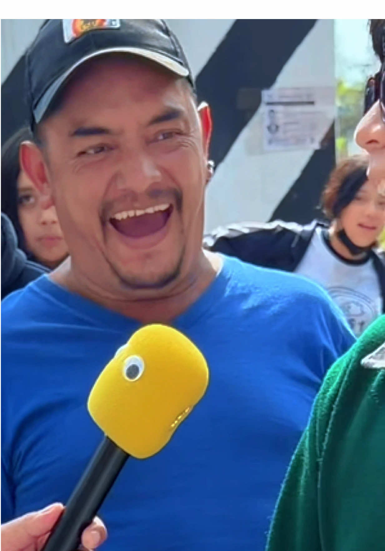 @ElPoyio