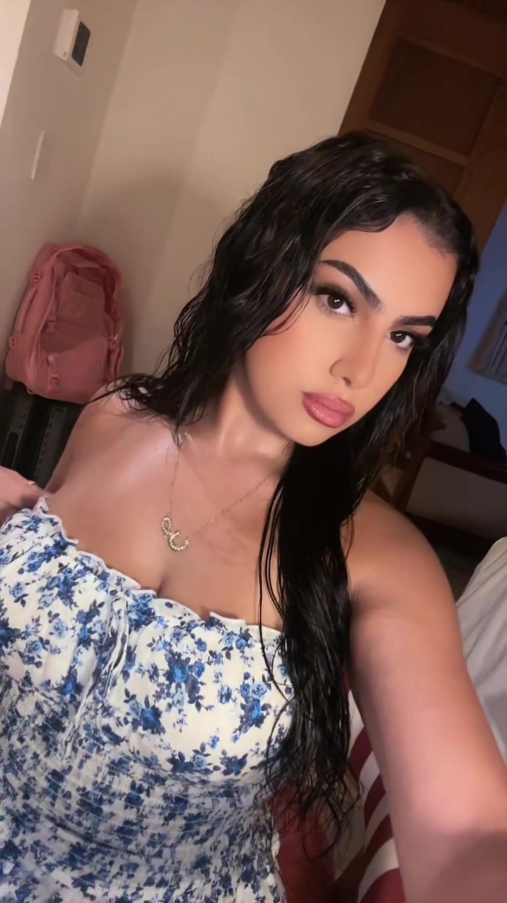 @صديقة
