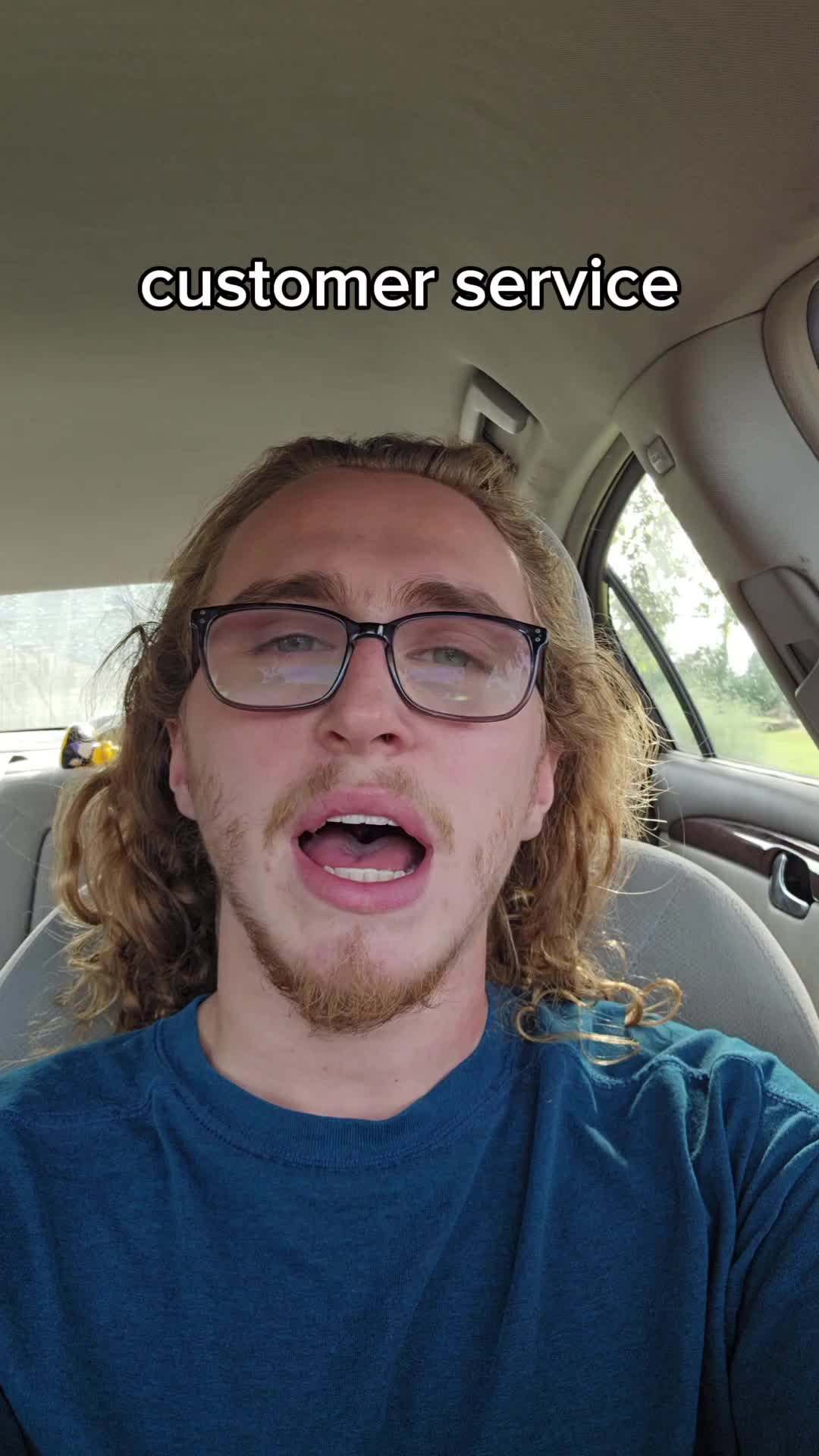 @GoldieGl0cks